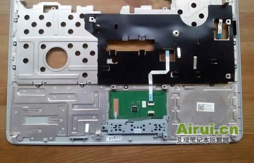 disassemble-dell-laptop-24.jpg